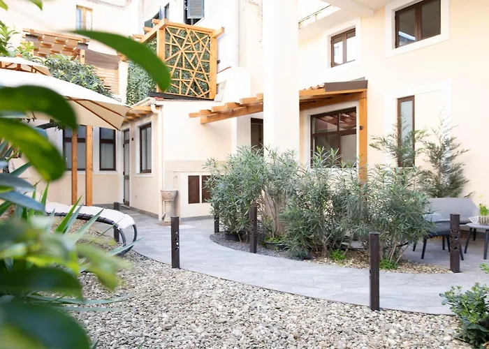 Guest house Etna Hills