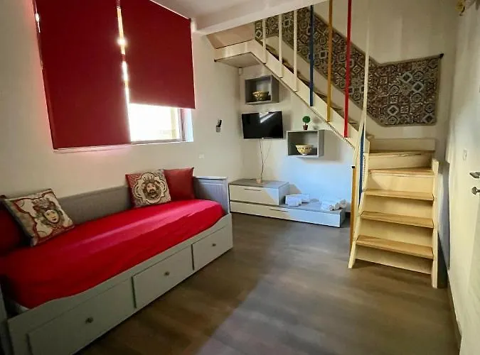 Guest house Etna Hills